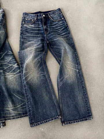 INTRUECHO Vintage Washed Flared Denim