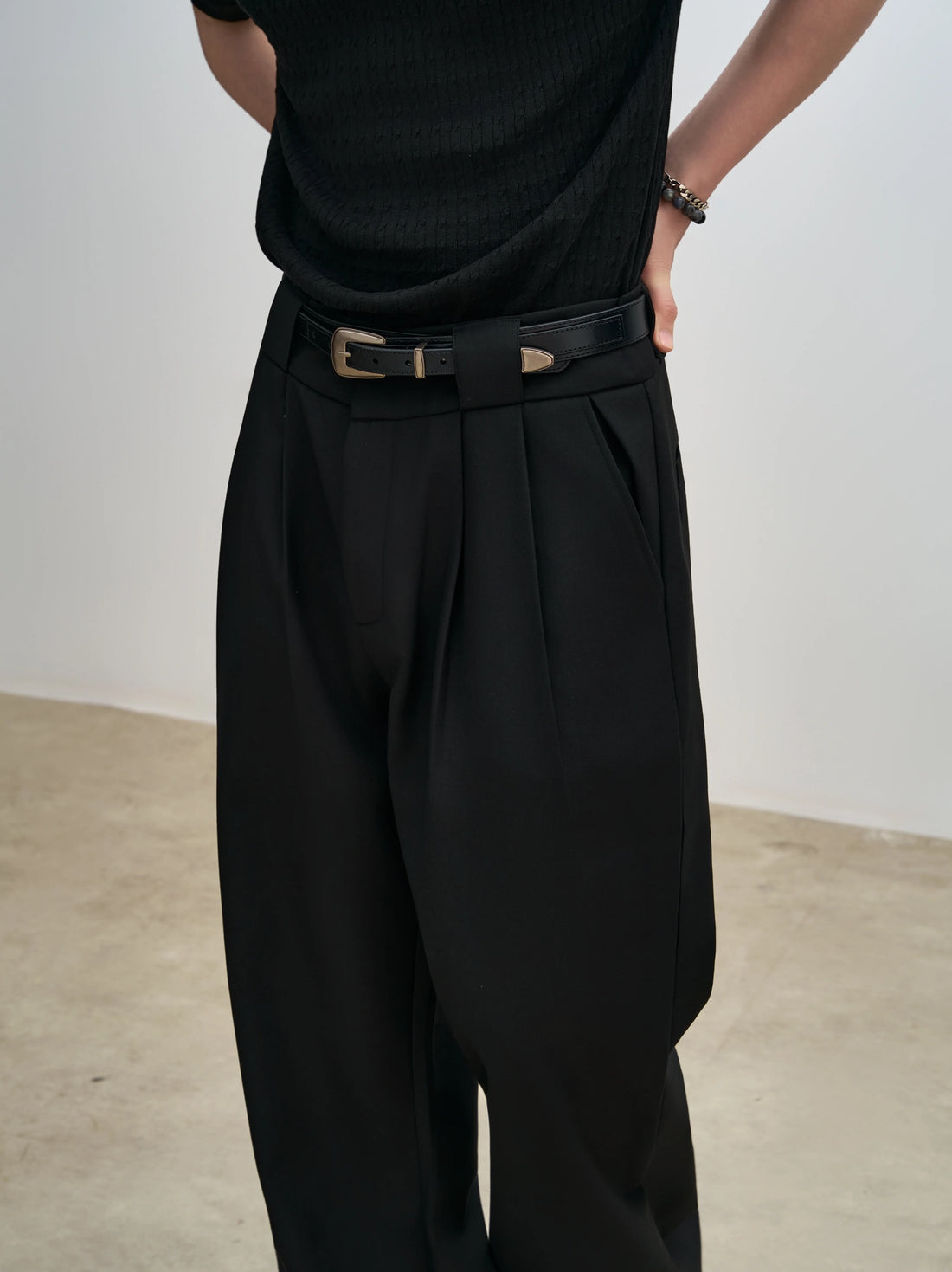 INTRUECHO Pleated A-Line Trousers